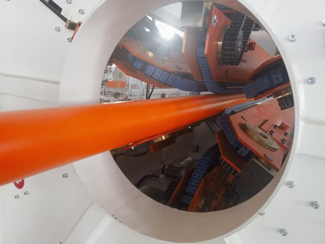 단일 나사 HDPE 파이프 추출 라인 38CrMoAl 나사 재료와 물 냉각 방법