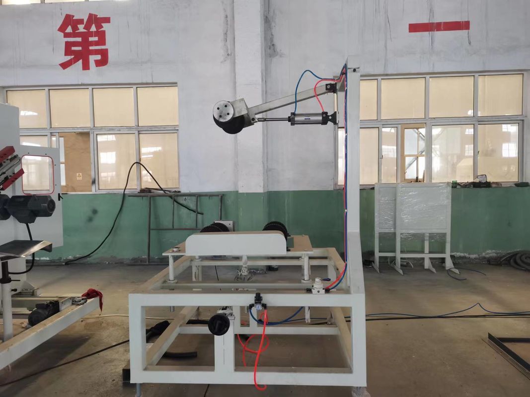 시멘스 PLC 제어 노류 파이프 추출 라인 생산 기계 0.4-0.7mm의 질산 깊이