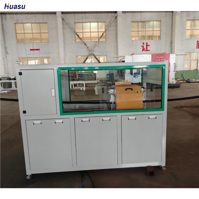 PLC 제어 단일벽 골판지 파이프 압출 라인 (단일 스크류 설계 및 강철 워터 슬리브 재질)