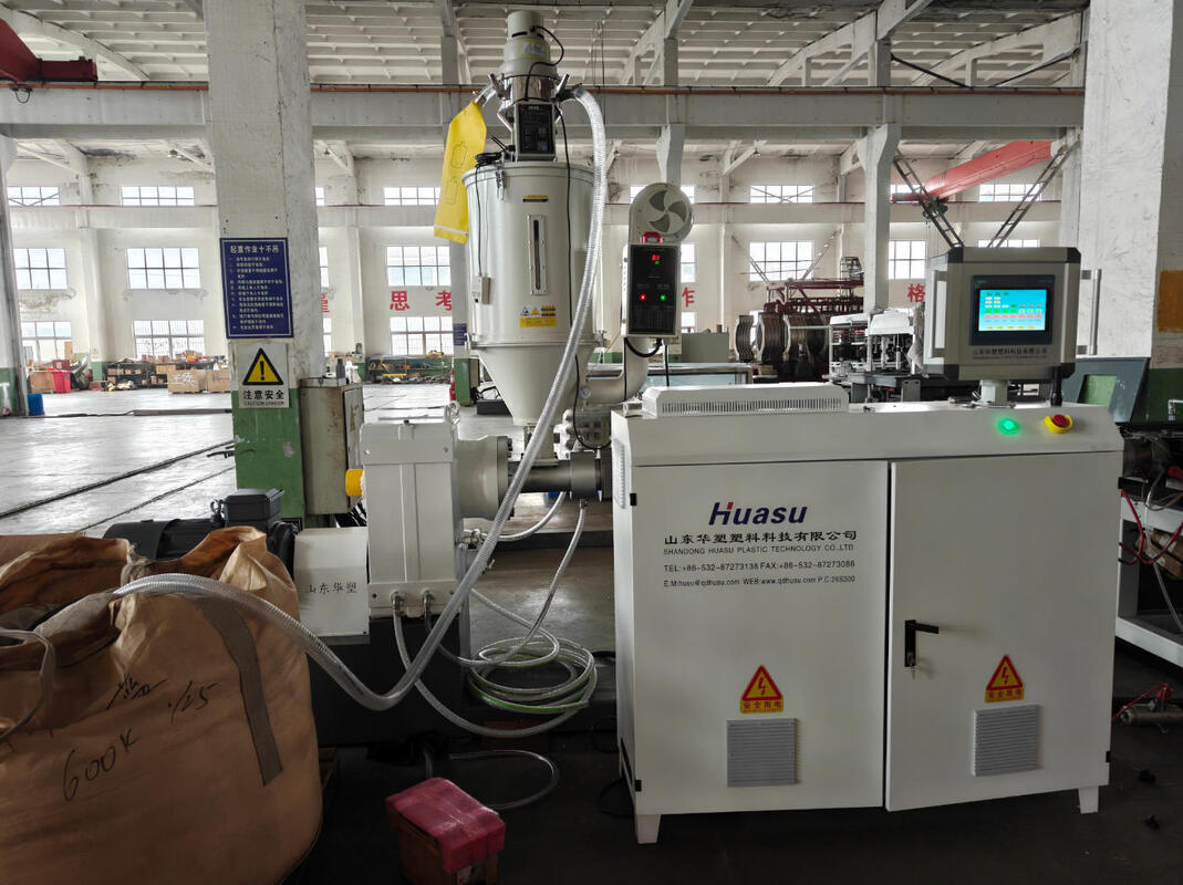 안정적인 고속 생산을 위한 수냉식 및 Siemens 모터가 장착된 단일 벽 골판지 파이프 압출 라인