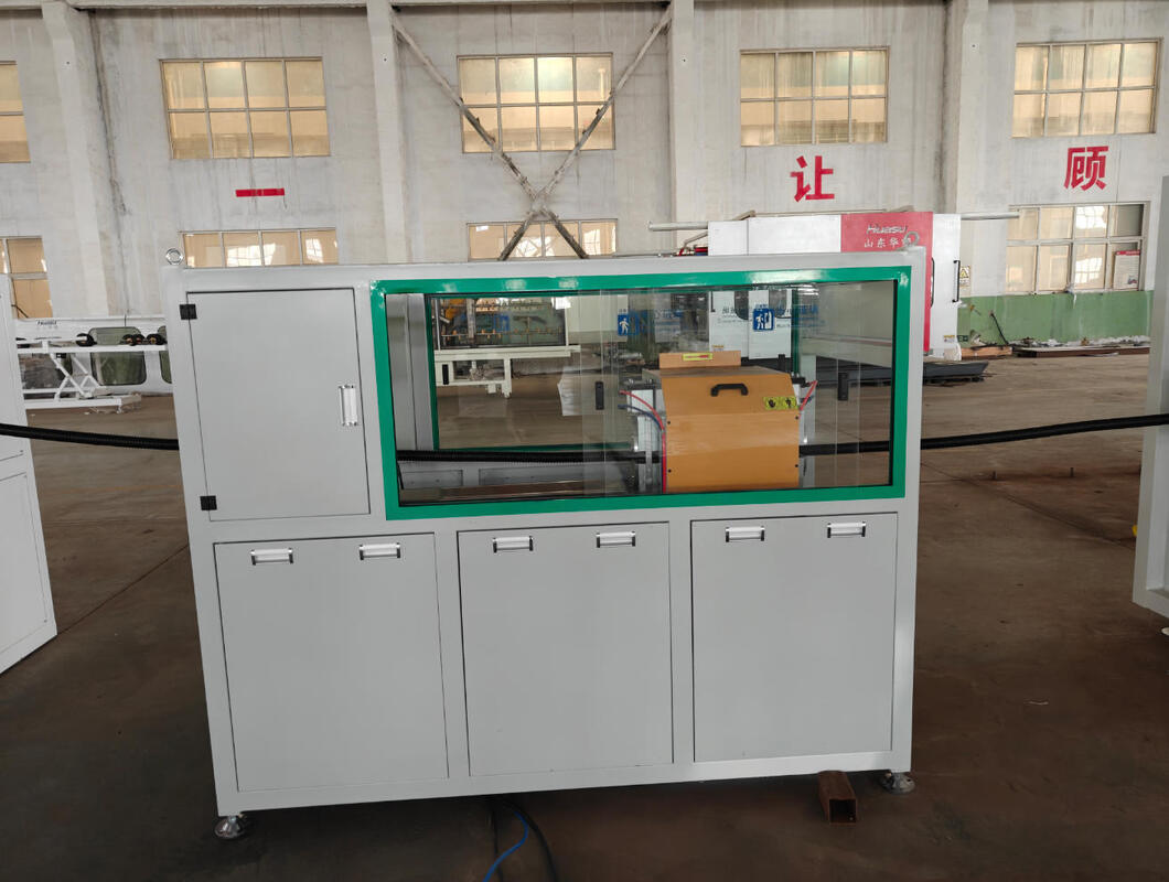 110mm 최대 파이프 크기 및 40-80kg/h 출력을 갖춘 완전 자동 단일벽 골판지 파이프 압출 라인