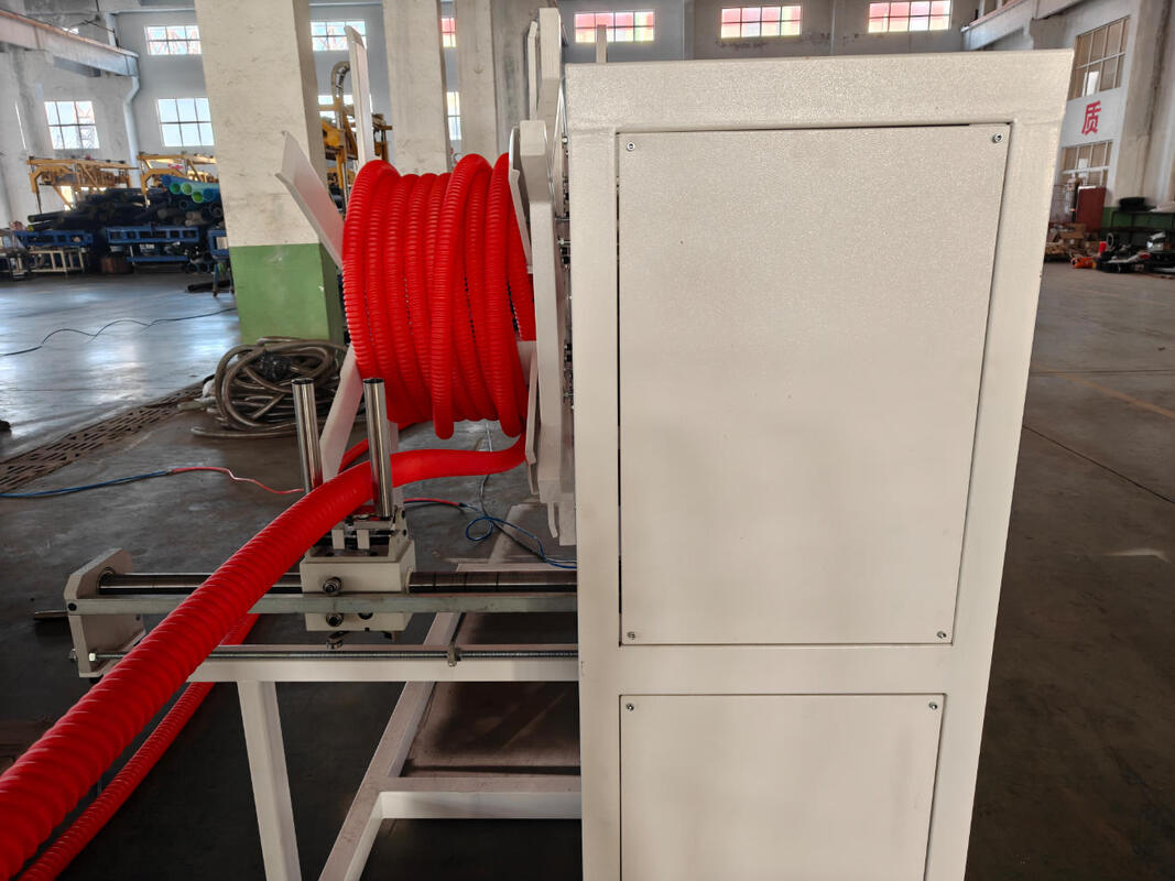 38CrMoAlA 배럴 재질의 PE 플라스틱 가공용 단일 벽 골판형 파이프 압출 라인 (수냉식 시스템)