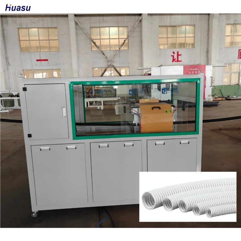 물 공급 및 하수 시스템에서 사용되는 유연한 파이프를 만드는 HDPE 코러브 파이프 생산 라인 기계