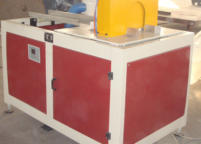 PP PVC PE 물결 모양 실을 꿰는 관 생산 설비 300-400kg/h